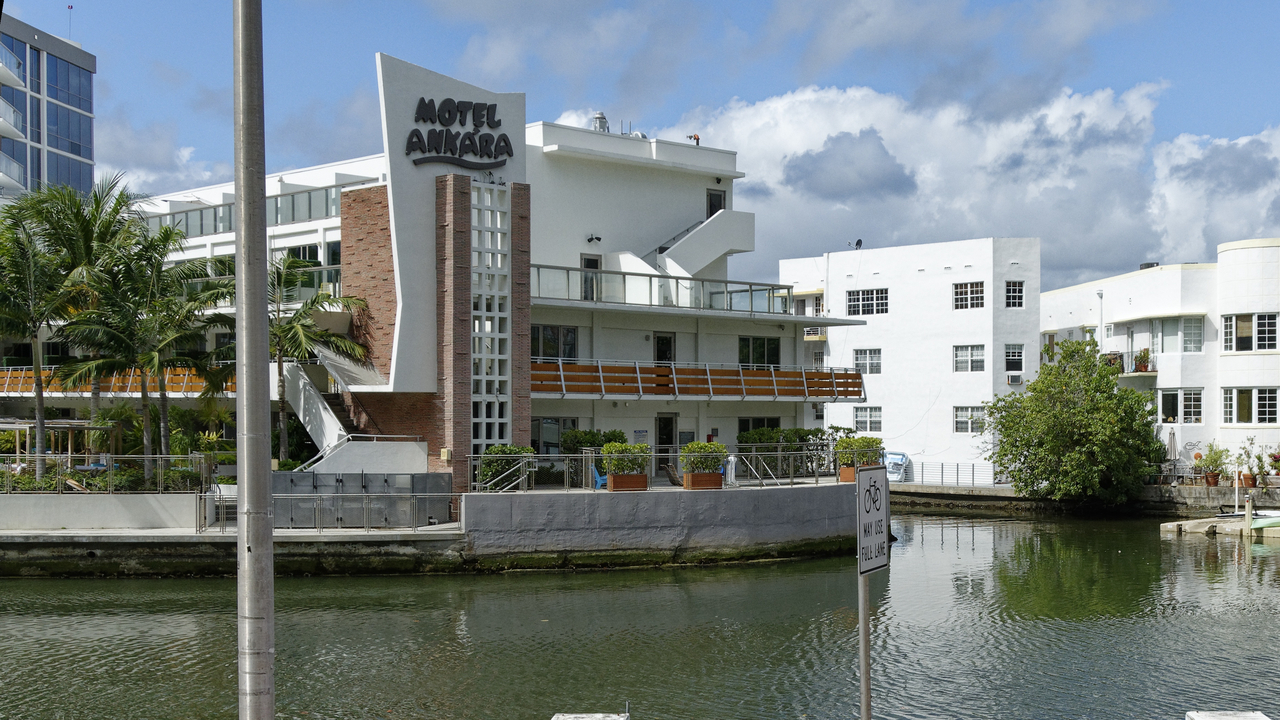 20190214-121204••Miami Beach•Florida•United States